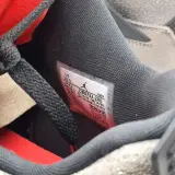 Paar sneakers, maat 44,5, Air Jordan, DB0732-200 – foto 9 – kavel bij Domeinen Roerende Zaken, Groningen
