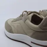Paar sneakers, maat 42, Loro Piana, Week_end Walk Evo – foto 6 – kavel bij Domeinen Roerende Zaken, Groningen