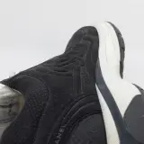 Paar sneakers, maat 45, Chanel, W G45078 – foto 11 – kavel bij Domeinen Roerende Zaken, Groningen