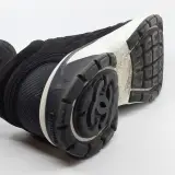 Paar sneakers, maat 45, Chanel, W G45078 – foto 12 – kavel bij Domeinen Roerende Zaken, Groningen
