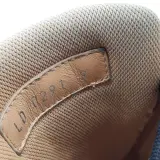 Paar schoenen, maat 9, Louis Vuitton, LD 0291 – foto 8 – kavel bij Domeinen Roerende Zaken, Groningen