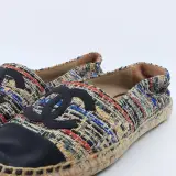 Paar instappers, Chanel, B G29762 – foto 3 – kavel bij Domeinen Roerende Zaken, Groningen