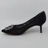 Paar hakken, maat 37, Manolo Blahnik – foto 5 – kavel bij Domeinen Roerende Zaken, Groningen