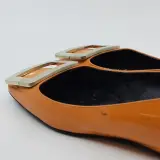 Paar instappers, maat 36, Roger Vivier – foto 7 – kavel bij Domeinen Roerende Zaken, Groningen