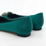Paar instappers, maat 37, Manolo Blahnik – foto 6 – kavel bij Domeinen Roerende Zaken, Groningen