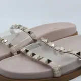 Paar slippers, maat 37, Valentino, VSP G35 0 37 – foto 3 – kavel bij Domeinen Roerende Zaken, Groningen