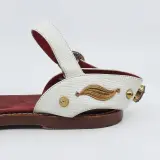 Paar sandalen, maat 37, Dolce&Gabbana, 1 9370 – foto 6 – kavel bij Domeinen Roerende Zaken, Groningen