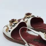 Paar sandalen, maat 37, Dolce&Gabbana, 1 9370 – foto 8 – kavel bij Domeinen Roerende Zaken, Groningen