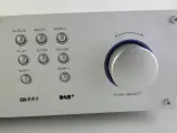 Rotel RT-12 DAB+/FM-Tuner en Netwerk-Audiostreamer (Zilver) – foto 7 – kavel bij De Kringwinkel, Heverlee