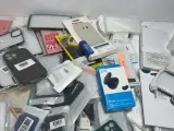 Partij telefoon en tablet accessoires – foto 3 – kavel bij Onlineveilingmeester