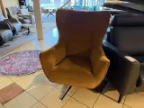 Draaifauteuil goudkleurig – foto 2 – kavel bij Onlineveilingmeester, Joure
