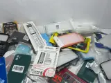 Partij telefoon en tablet accessoires – foto 3 – kavel bij Onlineveilingmeester