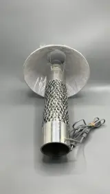 Tafellamp Aluclair Willy Luyckx brutalist aluminium vintage cilinderlamp – foto 2 – kavel bij De Kringwinkel, Waardamme