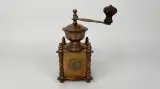 Koffiemolen Koper Messing Vintage Barokstijl Handmolen Decoratief – foto 5 – kavel bij De Kringwinkel, Waardamme