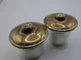 Vintage metalen peper- en zoutstel van V.D. Broek – foto 3 – kavel bij De Kringwinkel, Diest