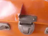 Set vintage miniatuur raceauto's met opbergkoffer – foto 10 – kavel bij De Kringwinkel, Heverlee