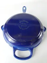 Set van 2 gietijzeren Le Creuset koekenpannen – foto 6 – kavel bij De Kringwinkel, Heverlee