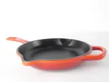 Set van 2 gietijzeren Le Creuset koekenpannen – foto 8 – kavel bij De Kringwinkel, Heverlee