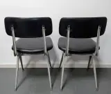 Set van 2 vintage Result-stoelen – Friso Kramer & Wim Rietveld voor Ahrend de Cirkel – foto 3 – kavel bij De Kringwinkel, Sint-Niklaas