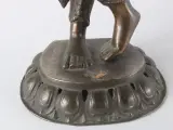 Decoratief beeld van een dansende godin of tempeldanseres – foto 4 – kavel bij De Kringwinkel, Heverlee