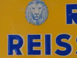 2 Vintage gele Remy’s Reisstärke-reclameborden in reliëf – foto 3 – kavel bij De Kringwinkel, Heverlee
