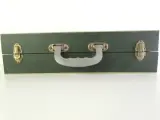 Vintage vinylopbergset met koffer, platenrekken en platenalbums – foto 16 – kavel bij De Kringwinkel, Heverlee