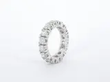 Exclusieve witgouden alliance ring met diamanten – foto 7 – kavel bij Onlineveilingmeester