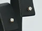 Rosegouden oorbellen met diamant – foto 4 – kavel bij Onlineveilingmeester