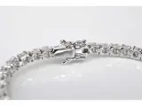 Witgouden armband vol met briljant geslepen diamanten 5.40 carat – foto 5 – kavel bij Onlineveilingmeester