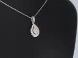 Witgouden hanger met diamanten pear shape, excl. ketting – foto 4 – kavel bij Onlineveilingmeester