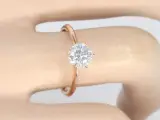Rosegouden ring met een briljant geslepen diamant van 1.00 carat – foto 9 – kavel bij Onlineveilingmeester