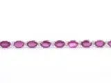 Witgouden tennisarmband met diamanten en robijn – foto 6 – kavel bij Onlineveilingmeester