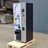 Vendingmachine / frisdrankautomaat met pinbetaling – foto 3 – kavel bij Onlineveilingmeester, Raalte