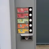 Vendingmachine / frisdrankautomaat met pinbetaling – foto 5 – kavel bij Onlineveilingmeester, Raalte