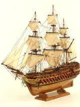 HMS VICTORY 1765 - indrukwekkend handgemaakt houten zeilschip - 75 cm - maritiem verzamelobject – foto 11 – kavel bij De Kringwinkel, Antwerpen