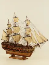 HMS VICTORY 1765 - indrukwekkend handgemaakt houten zeilschip - 75 cm - maritiem verzamelobject – foto 12 – kavel bij De Kringwinkel, Antwerpen