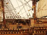 HMS VICTORY 1765 - indrukwekkend handgemaakt houten zeilschip - 75 cm - maritiem verzamelobject – foto 6 – kavel bij De Kringwinkel, Antwerpen