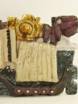 Keramisch wandpaneel met Viking schip motief – foto 3 – kavel bij De Kringwinkel, Antwerpen
