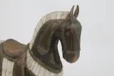 vintage handgesneden paardenbeeldje – foto 3 – kavel bij De Kringwinkel, Brecht