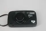 Nikon Zoom 100 – foto 4 – kavel bij De Kringwinkel, Brecht