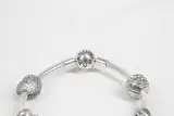 Pandora armband met diverse bedels – foto 6 – kavel bij De Kringwinkel, Brecht
