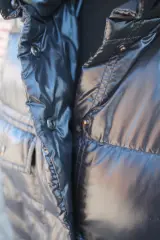 Gewatteerde winterjas - Moncler – foto 8 – kavel bij De Kringwinkel, Brecht