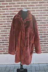 Fur coat: River Woods – foto 2 – kavel bij De Kringwinkel, Brecht
