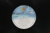LP: Creedence Clearwater Revival Featuring John Fogerty: The 20 Greatest Hits – foto 9 – kavel bij De Kringwinkel, Brecht