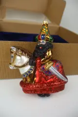Kerstornamenten (draak, ruiterfiguur en gekleed paar) – foto 2 – kavel bij De Kringwinkel, Izegem