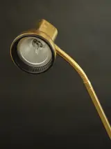 Vrieland Design Vintage goudkleurige vloerlamp – foto 6 – kavel bij De Kringwinkel, Antwerpen