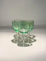 Set 5 uranium glazen en 1 karaf – foto 3 – kavel bij De Kringwinkel, Dendermonde