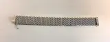 Zilverkleurige armband met schakelpatroon – foto 5 – kavel bij De Kringwinkel, Aalst
