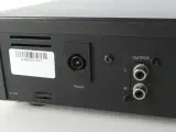 Vintage Luxman T-112 Acculock CLL AM/FM stereotuner - Japan – foto 7 – kavel bij De Kringwinkel, Heverlee