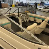 Motorboot, Four Winns, 195 Sundowner – foto 12 – kavel bij Domeinen Roerende Zaken, Hoogeveen